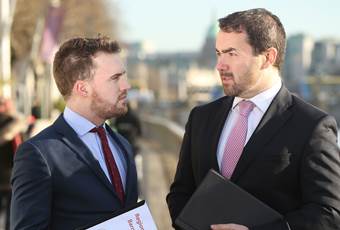 Patrick Kennedy of Amarach Research and Mark Kellett, CEO of Magnet, discussing the Magnet Regional Business Barometer, a study of 600 SMEs across Ireland)